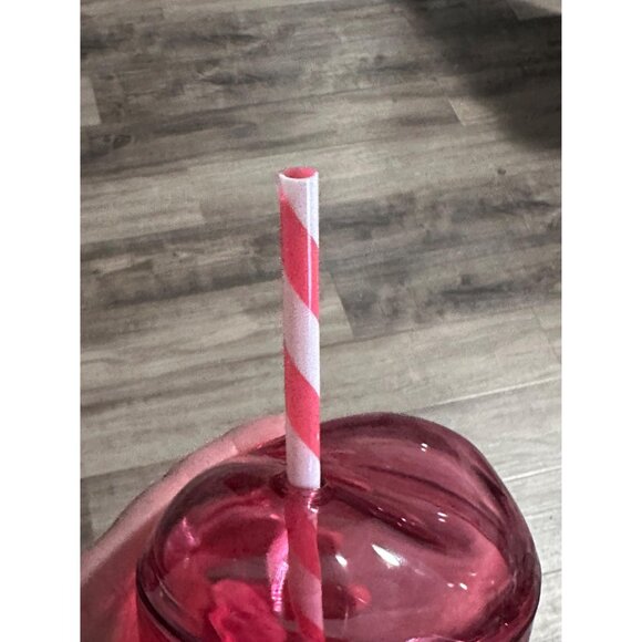 Heart-Shaped Pink Plastic Tumbler Cup W/ Lid & Straw - Reusable Drinkware - Picture 4 of 6